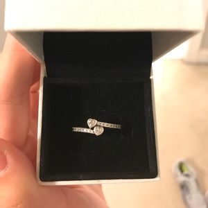 Pandora Ring